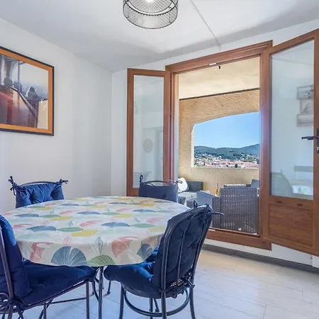 Les Cavalines By Interhome Appartement